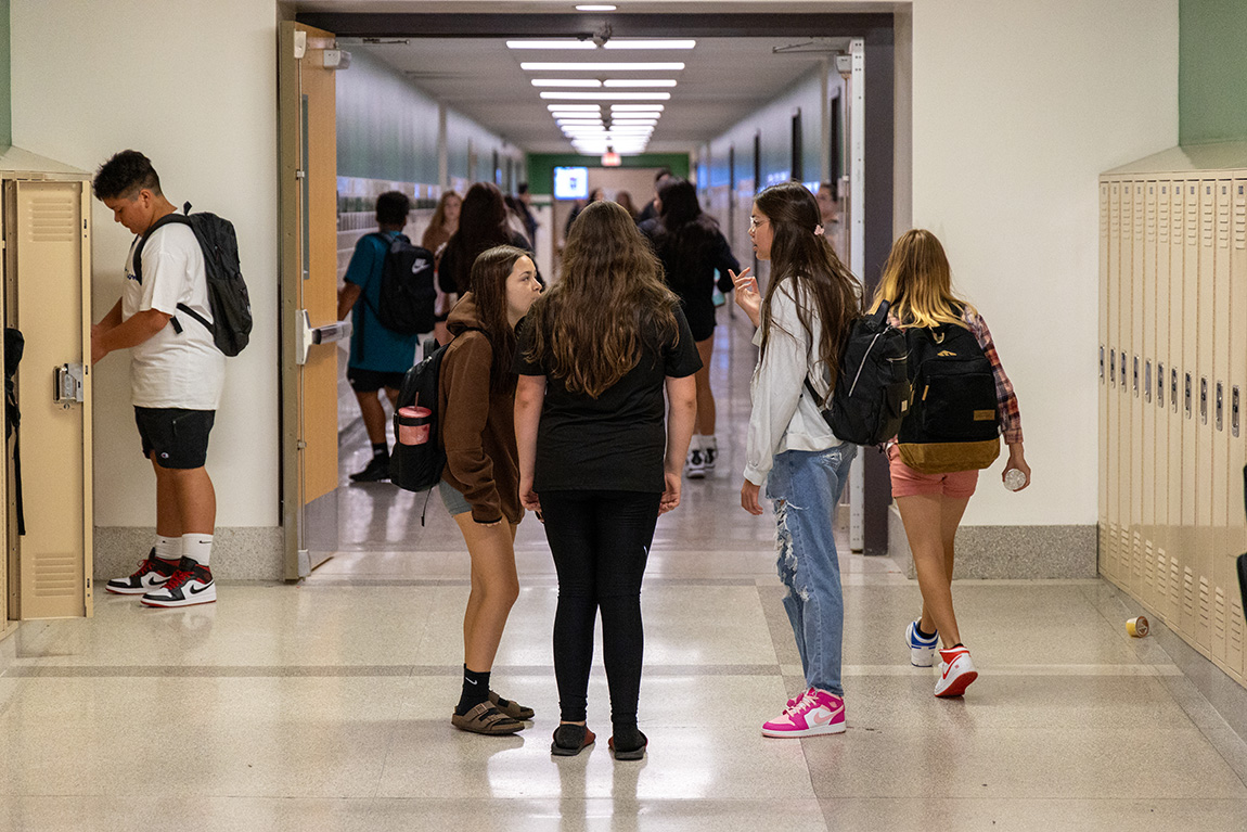 Image of high school students in hallway