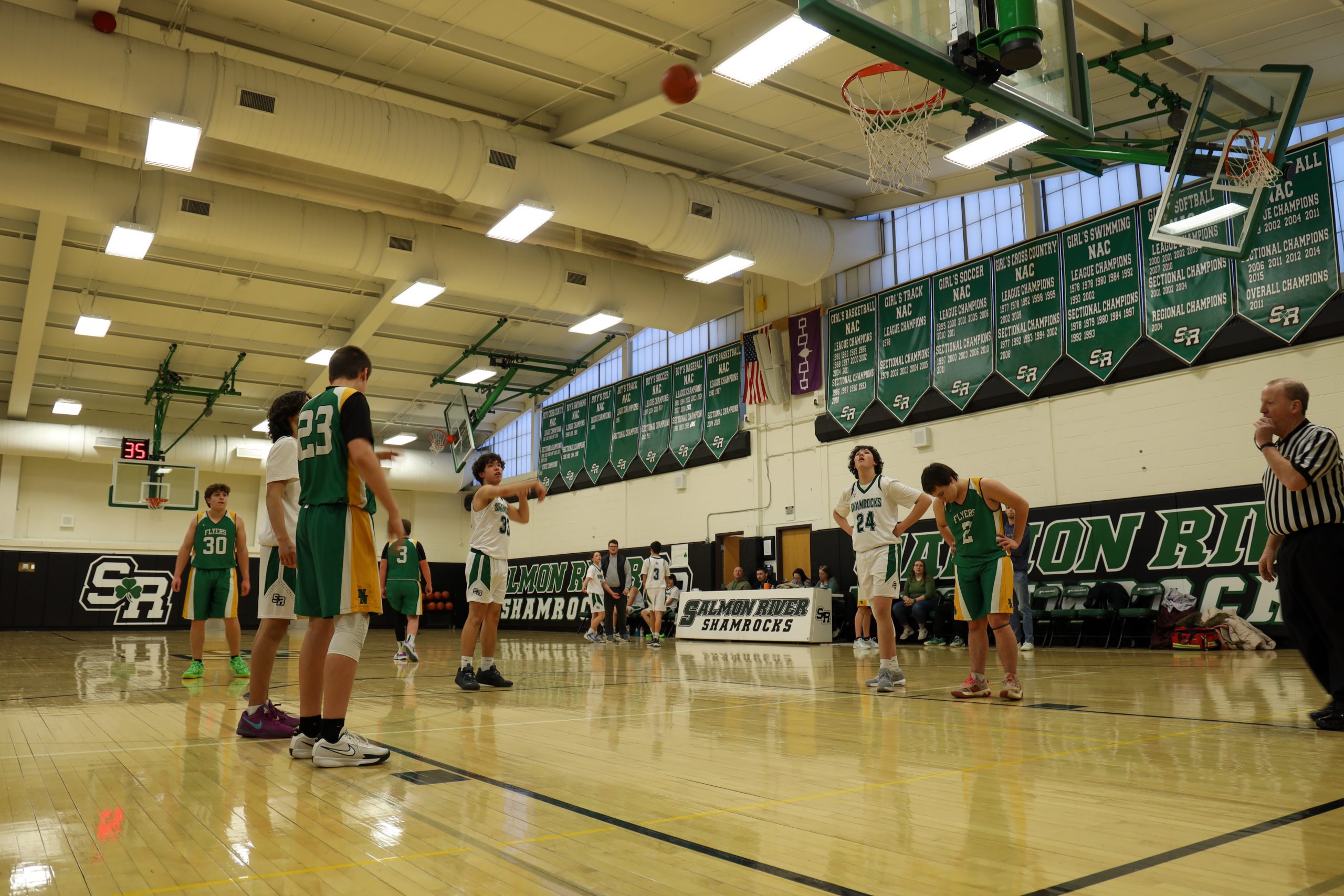 A basketball player making a free throw